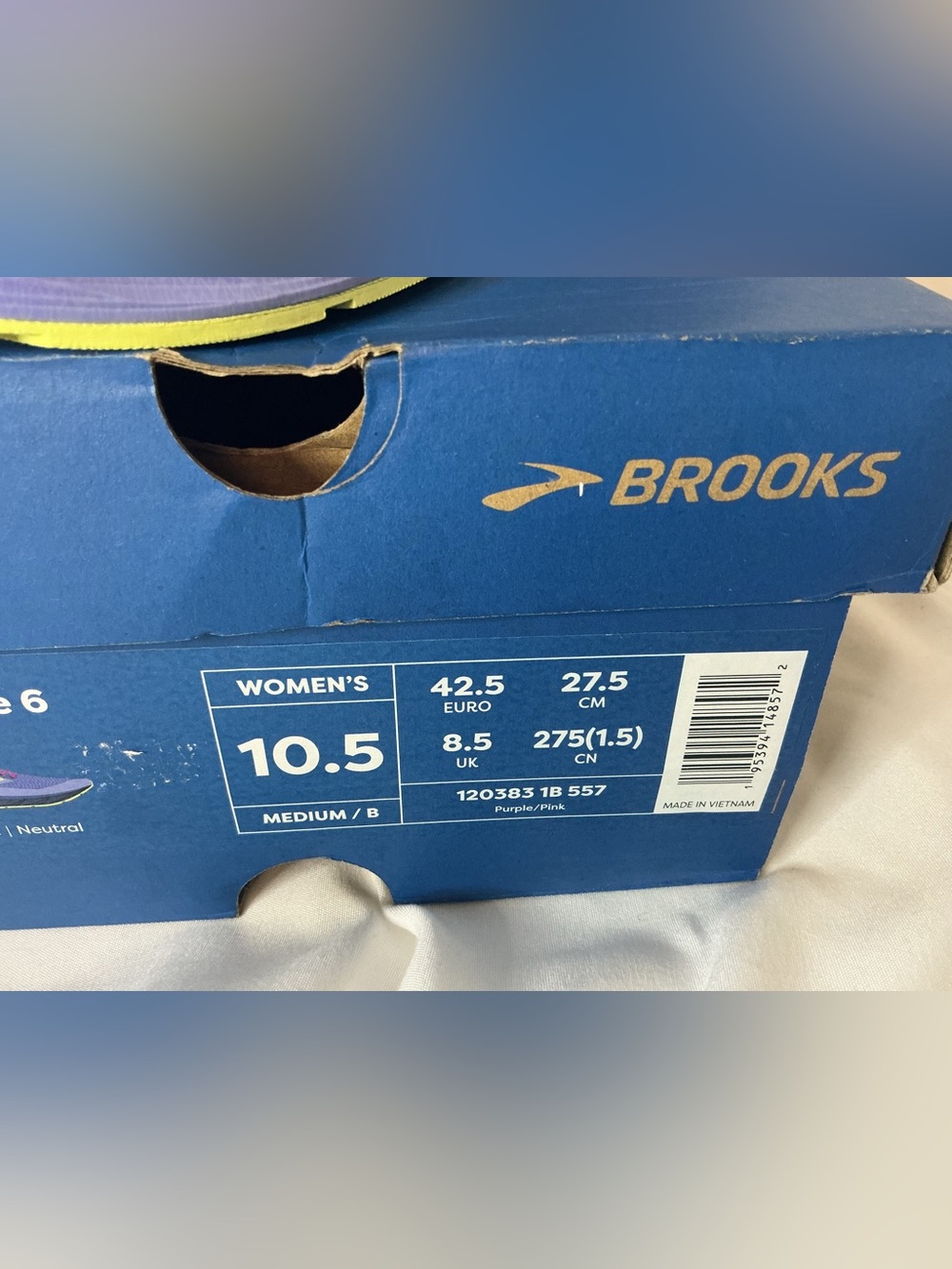 Brooks Women's Blue Running Shoes with Pink Laces NIB size 10.5 - Picture 10 of 10